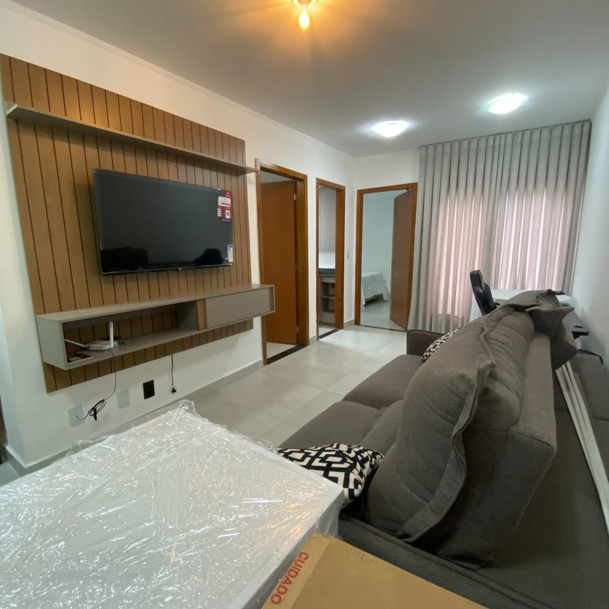 Apartamento 2 Quartos 100% Mobiliado no Bela Marina